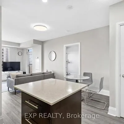 100,&nbsp;Harrison Garden, Willowdale East, Toronto