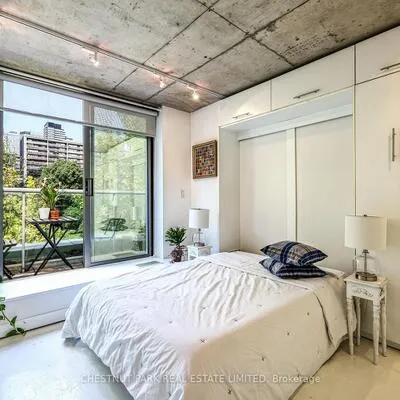 271,&nbsp;Mutual, Church-Yonge Corridor, Toronto