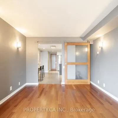 1,&nbsp;Concorde, Banbury-Don Mills, Toronto