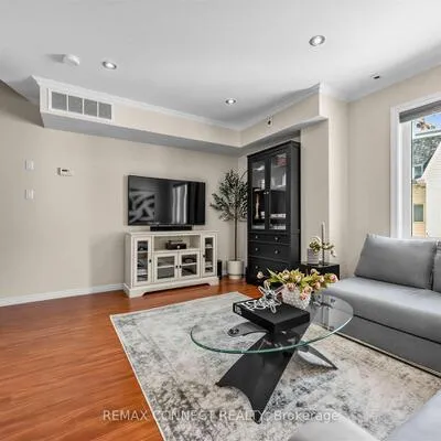 12,&nbsp;Sudbury, Niagara, Toronto