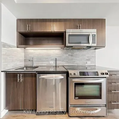 18,&nbsp;Graydon Hall, Parkwoods-Donalda, Toronto