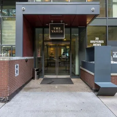 20,&nbsp;Bruyeres, Niagara, Toronto