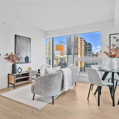 8,&nbsp;Wellesley, Church-Yonge Corridor, Toronto