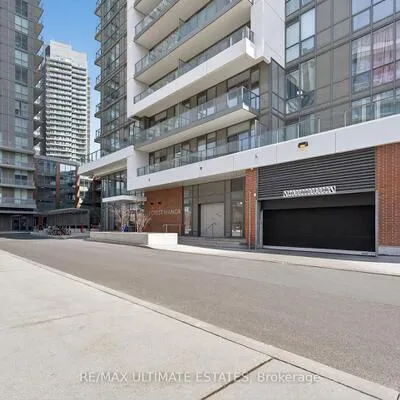 32,&nbsp;Forest Manor, Henry Farm, Toronto