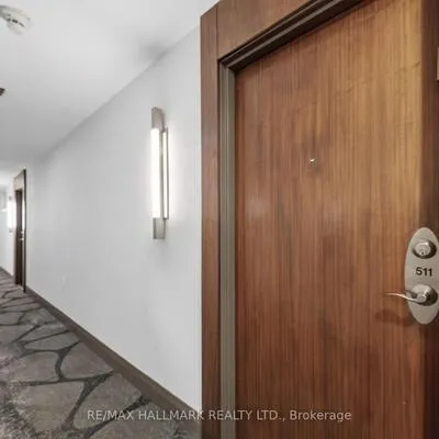 3840,&nbsp;Bathurst, Clanton Park, Toronto
