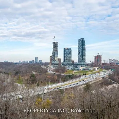160,&nbsp;Vanderhoof, Thorncliffe Park, Toronto