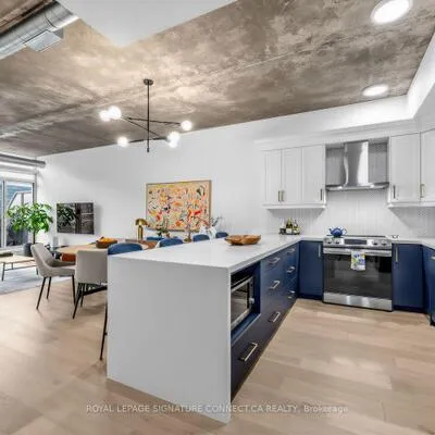 66,&nbsp;Portland, Waterfront Communities C1, Toronto