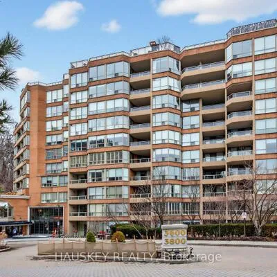 3800,&nbsp;Yonge, Bedford Park-Nortown, Toronto