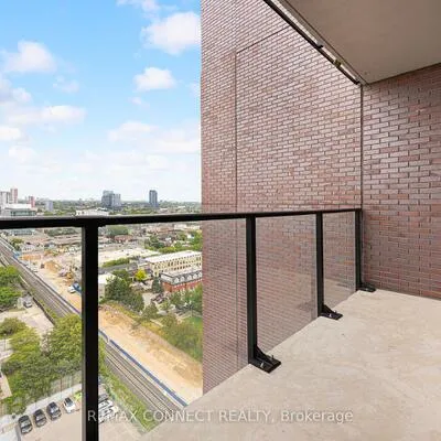 181,&nbsp;Sterling, Dufferin Grove, Toronto