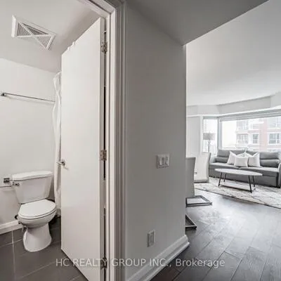 155,&nbsp;Yorkville, Annex, Toronto
