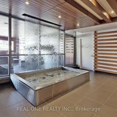 10,&nbsp;Capreol, Waterfront Communities C1, Toronto