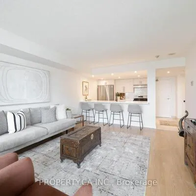 77,&nbsp;Harbour, Waterfront Communities C1, Toronto