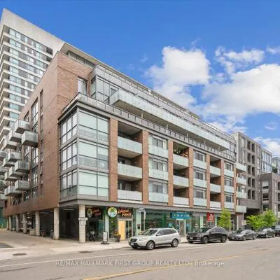 8,&nbsp;Gladstone, Little Portugal, Toronto