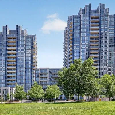 120,&nbsp;Harrison Garden, Willowdale East, Toronto