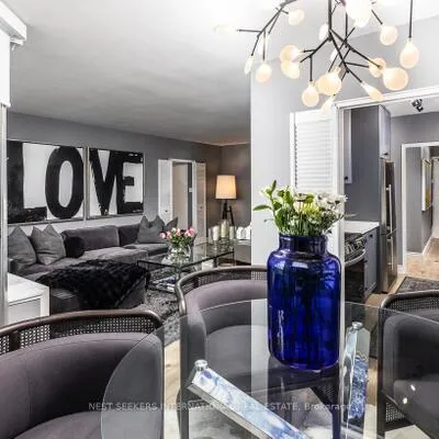 60,&nbsp;Montclair, Forest Hill South, Toronto