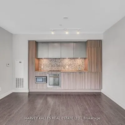 85,&nbsp;Wood, Church-Yonge Corridor, Toronto