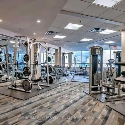16,&nbsp;Harbour, Waterfront Communities C1, Toronto