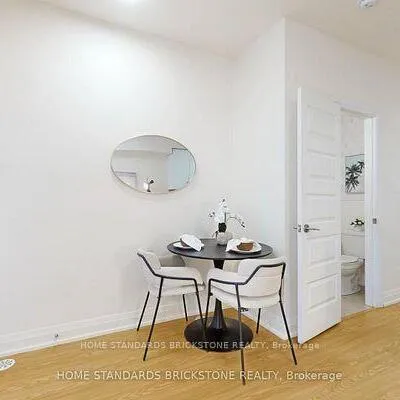 19,&nbsp;Eldora, Newtonbrook West, Toronto