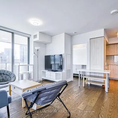 11,&nbsp;Wellesley, Bay Street Corridor, Toronto