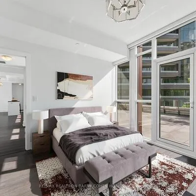 32,&nbsp;Davenport, Annex, Toronto