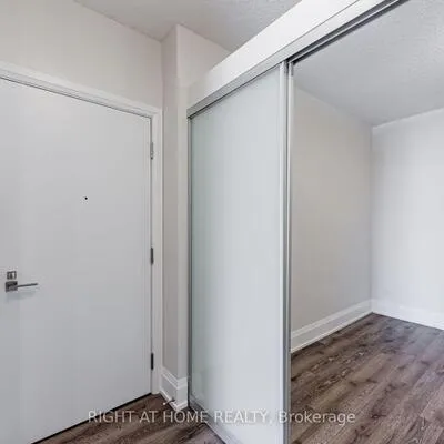 120,&nbsp;Harrison Garden Blvd, Willowdale East, Toronto
