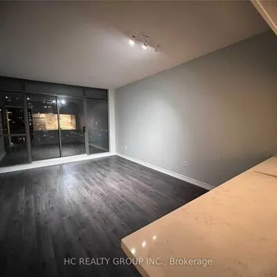 285,&nbsp;Mutual, Church-Yonge Corridor, Toronto