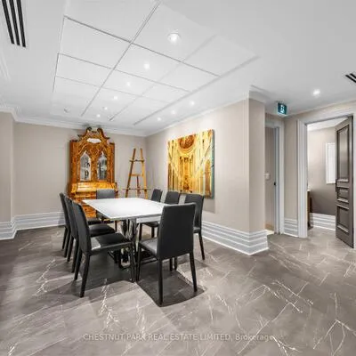 625,&nbsp;Avenue, Yonge-St. Clair, Toronto