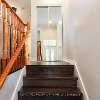 28,&nbsp;Sommerset, Willowdale East, Toronto