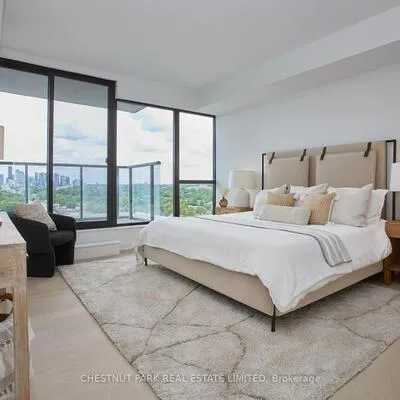 33,&nbsp;Frederick Todd, Thorncliffe Park, Toronto