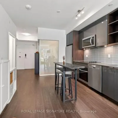 543,&nbsp;Richmond, Waterfront Communities C1, Toronto