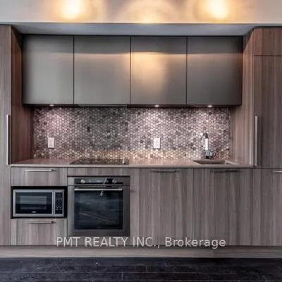 85,&nbsp;Wood, Church-Yonge Corridor, Toronto
