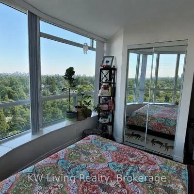 28,&nbsp;Pemberton, Newtonbrook East, Toronto