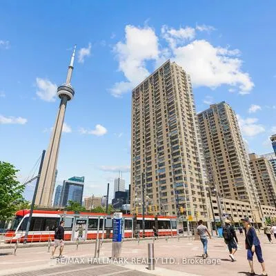 270,&nbsp;Queens, Waterfront Communities C1, Toronto