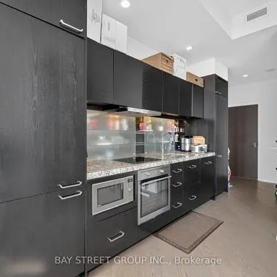 45,&nbsp;Charles, Church-Yonge Corridor, Toronto