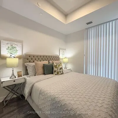 225,&nbsp;Sumach, Regent Park, Toronto