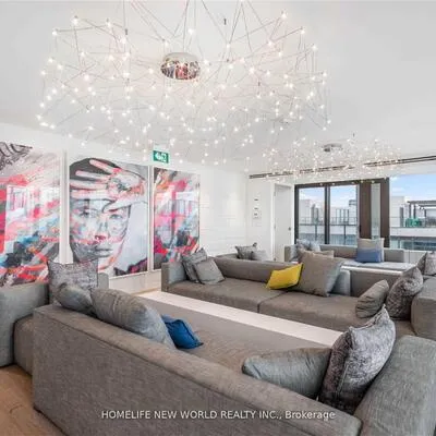 8,&nbsp;Hillsdale, Mount Pleasant West, Toronto