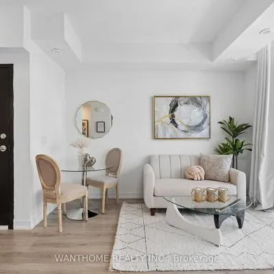 861,&nbsp;Sheppard, Clanton Park, Toronto