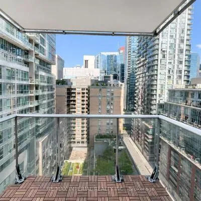 30,&nbsp;Nelson, Waterfront Communities C1, Toronto