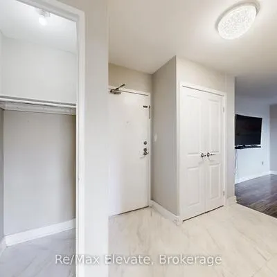 5,&nbsp;Shady, Flemingdon Park, Toronto