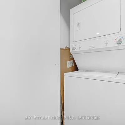 25,&nbsp;Telegram, Waterfront Communities C1, Toronto
