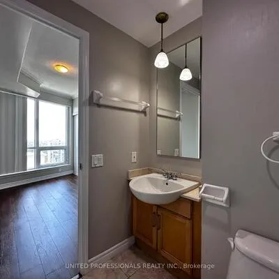 60,&nbsp;Byng, Willowdale East, Toronto