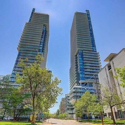 161,&nbsp;Roehampton, Mount Pleasant West, Toronto