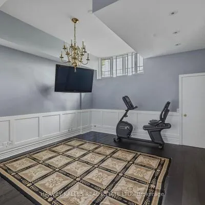 260,&nbsp;Russell Hill, Casa Loma, Toronto