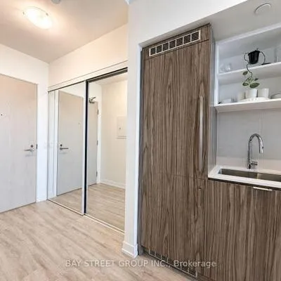 55,&nbsp;cooper, Waterfront Communities C8, Toronto