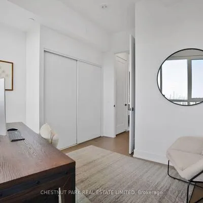 11,&nbsp;Lillian, Mount Pleasant West, Toronto