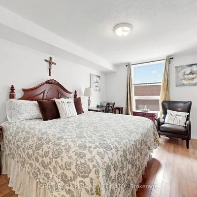 77,&nbsp;Maitland, Cabbagetown-South St. James Town, Toronto