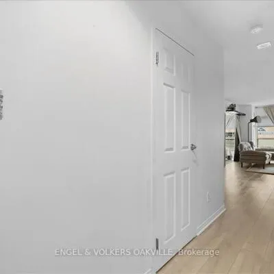 25,&nbsp;The Esplanade, Waterfront Communities C8, Toronto