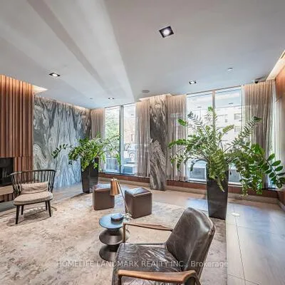 125,&nbsp;Redpath, Mount Pleasant West, Toronto