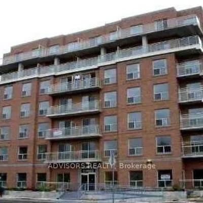 11,&nbsp;Christie, Annex, Toronto