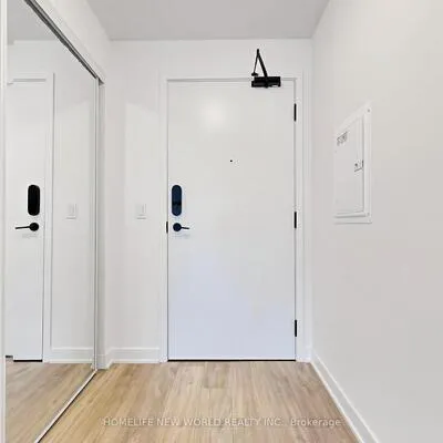 135,&nbsp;Lower Sherbourne, Moss Park, Toronto